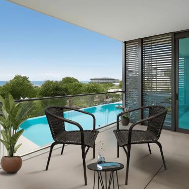 Imagem de 2 Cadeiras de Varanda Ravena Fibra Sintética com Estrutura de Aço para Jardim