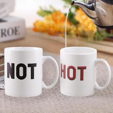 Imagem de Caneca sensível ao calor não a quente - Lavar à mão apenas copo de cerâmica com design de texto que muda de cor, 400 ml