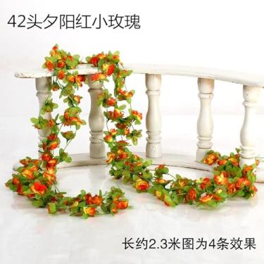 Imagem de Guirlanda de flores artificiais 90,5 polegadas/230 cm - trepadeiras rosas falsas, guirlanda floral pendurada de plástico falso de seda para arco de casamento, quarto, parede de casa, pano de fundo