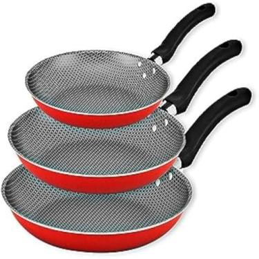 Imagem de Frigideiras antiaderentes vermelhas para cozinhar ovos e carnes, eficazes
