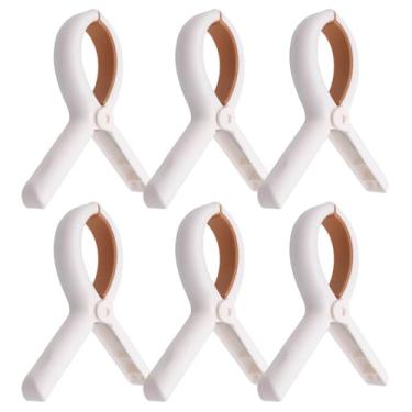 Imagem de GDFYMI 6 peças de clipes de toalha de praia brancos para cadeiras de praia clipes de plástico para cadeiras de piscina de cruzeiro, colcha, suporte de roupas