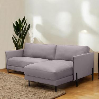 Imagem de Sofá Decorativo Karine 3 Lugares Sala de estar 230cm com Chaise Pés em Aço Couro Avelã G88 - Gran Belo