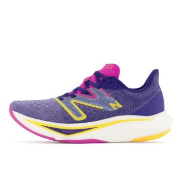 Imagem de New Balance FuelCell Rebel V3 Tênis de corrida feminino, Azul/Magenta Pop/Damasco vibrante, 5.5 Wide