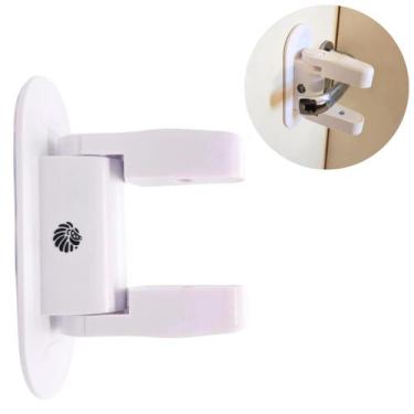 Imagem de Trava para maçaneta de porta para segurança de crianças e pets (1 unid