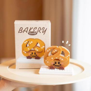 Imagem de QMEAKMONY Mini Building Blocks ‌Bread‌ Sets Cute Micro Mini ‌Bread‌ Building Bricks for Adults Micro Nano Bricks Perfect Party Favors for Teenagers. (‌Pretzel,272 Pcs)