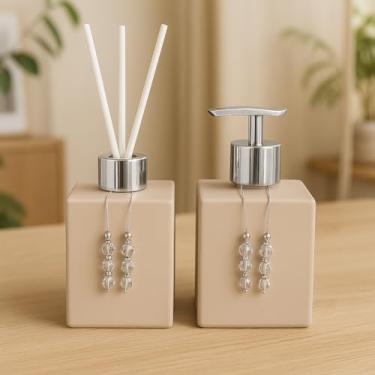 Imagem de Kit Lavabo Luxuoso de Vidro Cubo 250ml – Sabonete Líquido + Difusor de Ambientes, Design Sofisticado, Ideal para Presente e Decoração(Bege Fosco C/Prata)