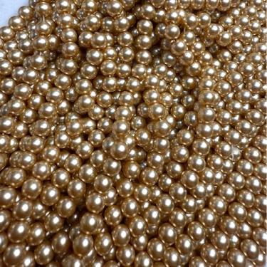 Imagem de Laopottbeads 900 peças de contas de pérola marrom claro de 6 mm para fabricação de joias, kit DIY de pérolas redondas para pulseiras, brincos, colares e tornozeleiras