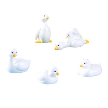 Imagem de RNXRZANK Conjunto de 5 Estatuetas 3D Colecionáveis ​​de Patos para Decoração de TV, Estante, Mesa E Cadeiras, B, Tamanho real