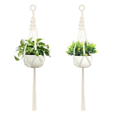 Imagem de wocoxo Cabide para plantas de macramê, cesta suspensa com borlas decorativas, suporte decorativo de vaso de flores para decoração de casa boho interna e externa, conjunto de 2 (anéis de madeira para