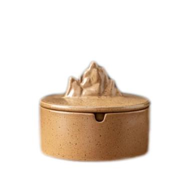 Imagem de Cinzeiros de mesa cinzeiro de cerâmica com tampa criativo feito à mão em relevo de colinas ornamentos de escritório cerâmica bruta decorativa sala de estar