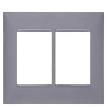 Imagem de Placa 4x4 6 Postos Pial Plus+ Legrand Cinza 618516CZ
