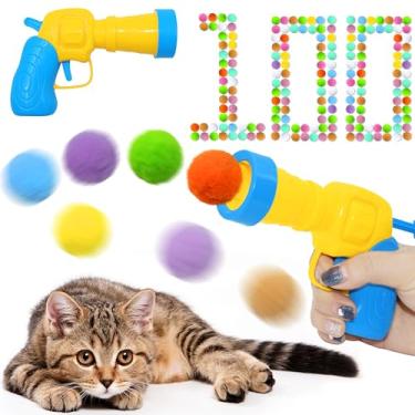 Imagem de Seyezo Conjunto de lançador de bolas de brinquedo para gatos (1 arma + 100 bolas), brinquedos de enriquecimento de gatos, bolas de brinquedos engraçados interativas, 100 bolas de pompom fofas, roupa