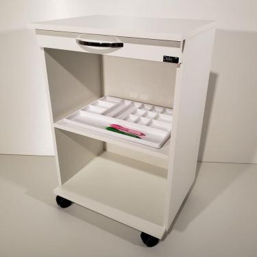 Imagem de Armário Auxiliar Para Locomoção Com Puxadores E 2 Nichos