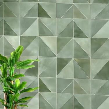 Imagem de ESSMOKO Papel de parede com efeito 3D azulejo PVC autoadesivo impermeável para sala de estar, banheiro, cozinha adesivo de fundo verde 45 * 500 cm