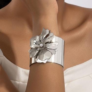 Imagem de Bracelete Grosso Largo Prata Flor Grande Pérola Cravejada Aberto-Pulse