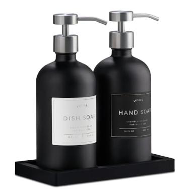Imagem de Lusspa Dispensador de sabonete de loção, mãos e louça para pia de cozinha - Conjunto de 2 garrafas de vidro de 500 ml com bomba de aço inoxidável, 15 etiquetas à prova d'água e bandeja de silicone