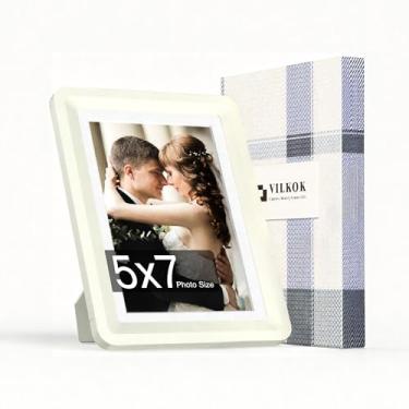 Imagem de vilkok Porta-retrato com tapete, 12 x 18 cm, instalação em 5 segundos sem ferramentas, molduras de design de segurança sem metal, molduras leves vêm em 8 cores para decoração de casa, casamento e