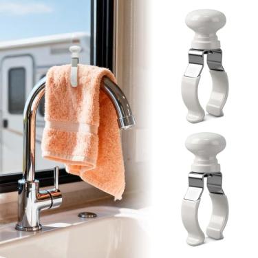 Imagem de FLstudio Suporte de clipes de toalha para cozinha RV - Clipes de toalha de metal para cozinha ou banheiro, pacote com 2, suporte de toalha com cabo de madeira resistente ao calor para box e quarto