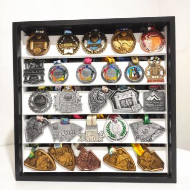 Imagem de Expositor Porta 50 Medalhas (8cm) cod46-1 Cor:Preto - Genérico, Preto 