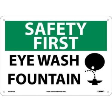 Imagem de NMC Placa SF160AB OSHA, legenda "SAFETY FIRST - EYE WASH FOUNTAIN" com gráfico, 35,5 cm de comprimento x 25,4 cm de altura, alumínio, preto/verde em branco