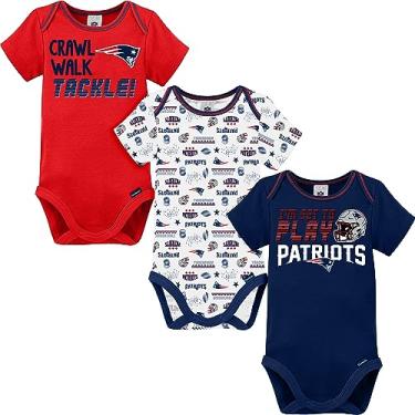 Imagem de Gerber Childrenswear Pacote com 3 bodies de manga curta NFL New England Patriots, vermelho/branco/azul New England Patriots, 6 a 12 meses