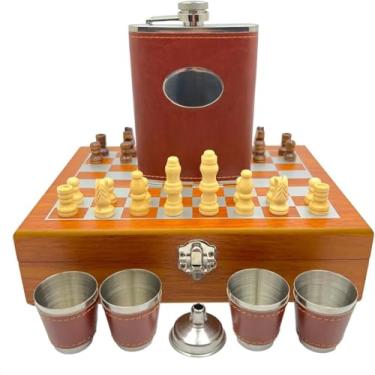 Imagem de Kit Xadrez Premium com Tabuleiro Dobrável, Cantil em Aço Inox, 4 Copos e Maleta de Transporte – Diversão