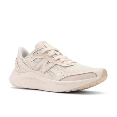 Imagem de New Balance Fresh Foam Arishi V4 Tiralux Tênis de corrida feminino, Angora/Timberwolf/Sea Salt, 34