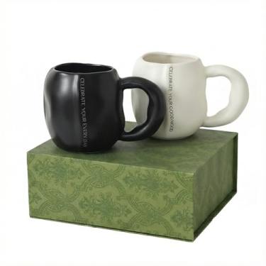 Imagem de EartAura Caneca de café de cerâmica para o casal, presente ideal para noivado, aniversário, ele e ela, noiva e noivo, presentes de casamento, presentes de dia dos namorados - conjunto de 2 (preto e