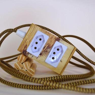 Imagem de Extensão Madeira Régua Elétrica 2 Tomadas Branca - Mycena Studio