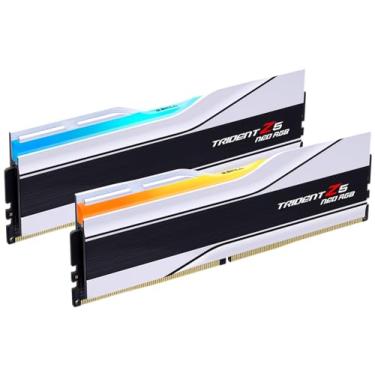 Imagem de G.SKILL Trident Z5 Neo RGB Series (AMD Expo) DDR5 RAM 96GB (2x48GB) 6000MT/s CL28-36-36-96 1,35V Desktop Computer Memory U-DIMM - Branco fosco (F5-6000J2836F48GX2-TZ5NRW)