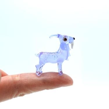 Imagem de Sansukjai Goat Micro Tiny Figurines Hand Blown Glass Art Animals Collectible Gift Home Décor (Marble Purple)
