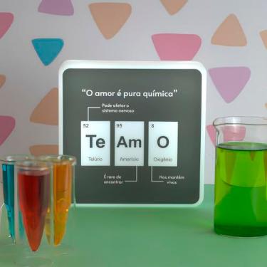 Imagem de Luminária Slim Box "Química do Amor" USB: Presente Criativo e Romântico para Namorados e Casais Nerds