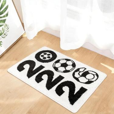 Imagem de YulyreZome Tapete de futebol 2026, tapete de futebol, antiderrapante, lavável à máquina, tapete temático esportivo para sala de estar, quarto, sala de jogos, decoração 60 cm x 90 cm