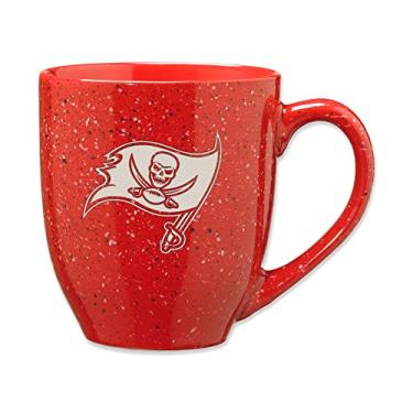 Imagem de Rico Industries Caneca de café de cerâmica gravada a laser NFL Football Tampa Bay Buccaneers 473 ml cor do time