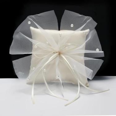 Imagem de COSLANLEE Almofada de anel de casamento, suporte de almofada de cetim champanhe com laço de tule e detalhes de pérola para festa de casamento no outono, aniversário, 15 x 15 cm