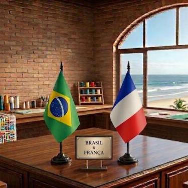 Imagem de Kit 2 Bandeirinhas De Mesa Brasil E França - RGBRANDS, Color