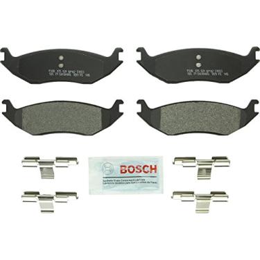 Imagem de Bosch BP967 QuietCast Conjunto de pastilhas de freio de disco semimet lico premium para Chrysler: 2007-2009 Aspen; Dodge: 2003-2009 Durango, 2003-2010 Ram 1500, 2003 Ram 1500 Van