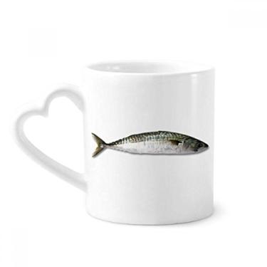 Imagem de Caneca preta longa de cerâmica com tema de peixe oceano, copo de coração de vidro