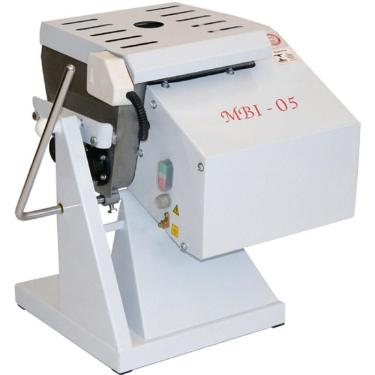 Imagem de Amassadeira Semi-rápida 5kg Gastromaq Basculante Bivolt Mbi05