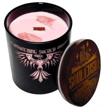 Imagem de SOULENSIA Vela de cedro e sândalo com cristais de quartzo rosa e gravação de fênix - vela de cristal de cera de soja feita à mão de 255 g, pavio de madeira, tempo de queima de 50H, caixa de presente