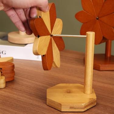 Imagem de Artistic Windmill Wooden Placemats - Eco-Friendly Heat Insulation Dining (Set of 5)(5 pieces)