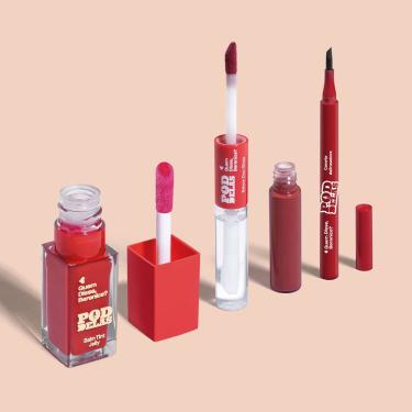 Imagem de Combo qdb Pod Delas: Caneta Delineadora Preto 1,2ml + Balm Tint Jelly Vermelho ao Vivo 6,5ml + Batom Duo Gloss Vermelho se Inscreve 8ml