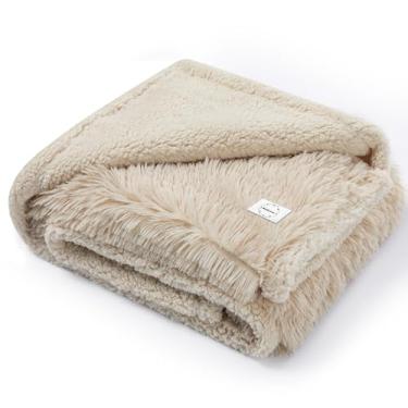 Imagem de Cobertor de cachorro à prova d'água creme calmante bege fofo longo pele sintética para animais de estimação cobertores para gatos filhotes de cachorro capas de sofá lavável capa de cama amor (bege, M