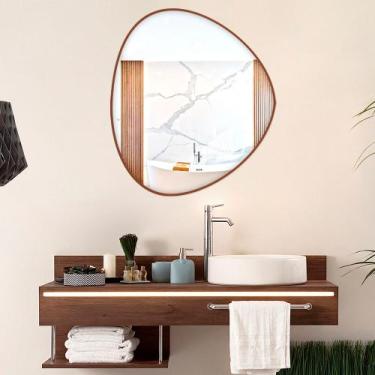 Imagem de Espelho Orgânico Decorativo com Moldura Caramelo em Couro Eco  - Belo 