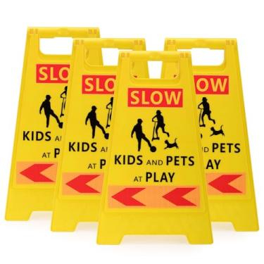 Imagem de NorthSpoor Placa Slow Kids at Play, segurança infantil dupla face com fita refletiva, 43 cm de comprimento, aviso de brincadeira para crianças e animais de estimação (4)