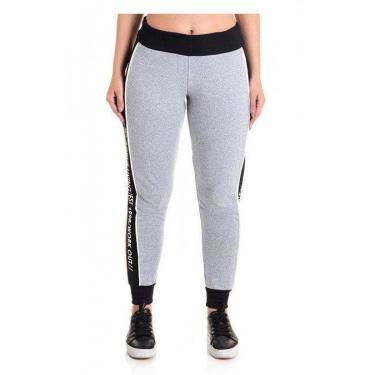 Imagem de Calça Feminina em Moletom Careca Cós e Barra em Ribana Faixa e Filetes nas Laterais-Feminino