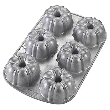 Imagem de Nordic Ware Forma de muffins comercial original Bundt com revestimento antiaderente premium, 6 cavidades