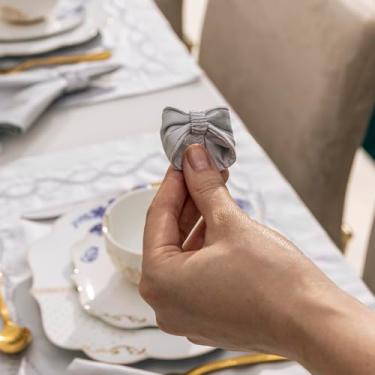 Imagem de Plumasul Porta Guardanapo Bella Mesa Elástico 100% Algodão Cetim 300 fios - Cor Cinza Claro