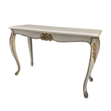 Imagem de Aparador Luís XV em Madeira Maciça com Laca Branca com Apliques Folhea