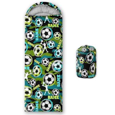 Imagem de QOOMO Sacos de dormir impermeáveis de futebol verde para adultos e crianças, sacos de dormir impressos para acampamento, clima quente e frio, leve, viagem e ao ar livre, equipamentos de acampamento